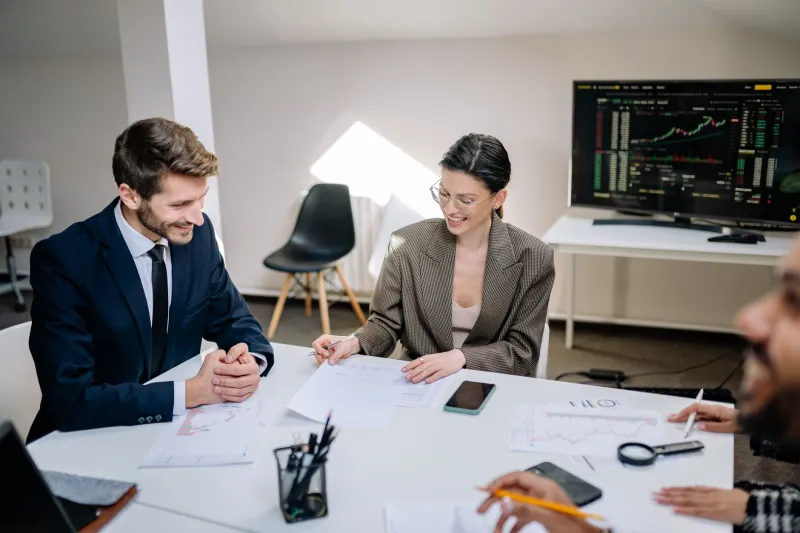 The Knowledge Trap: When Industry Expertise Becomes a Barrier to Seeing What's Next